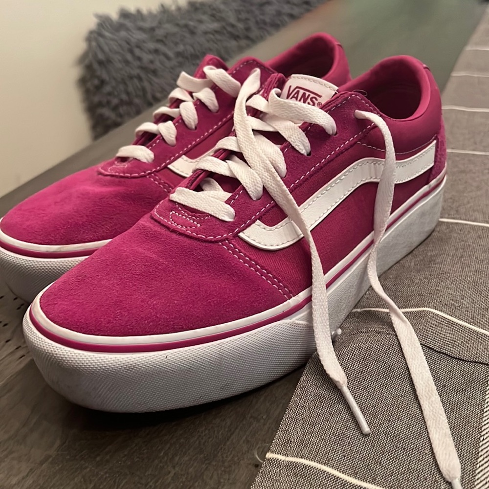 Vans old skool platform shoe/ pink suede